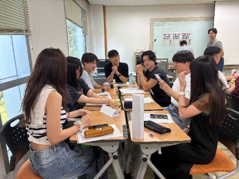 2025板垣ゼミ交流討論会1   (127163)